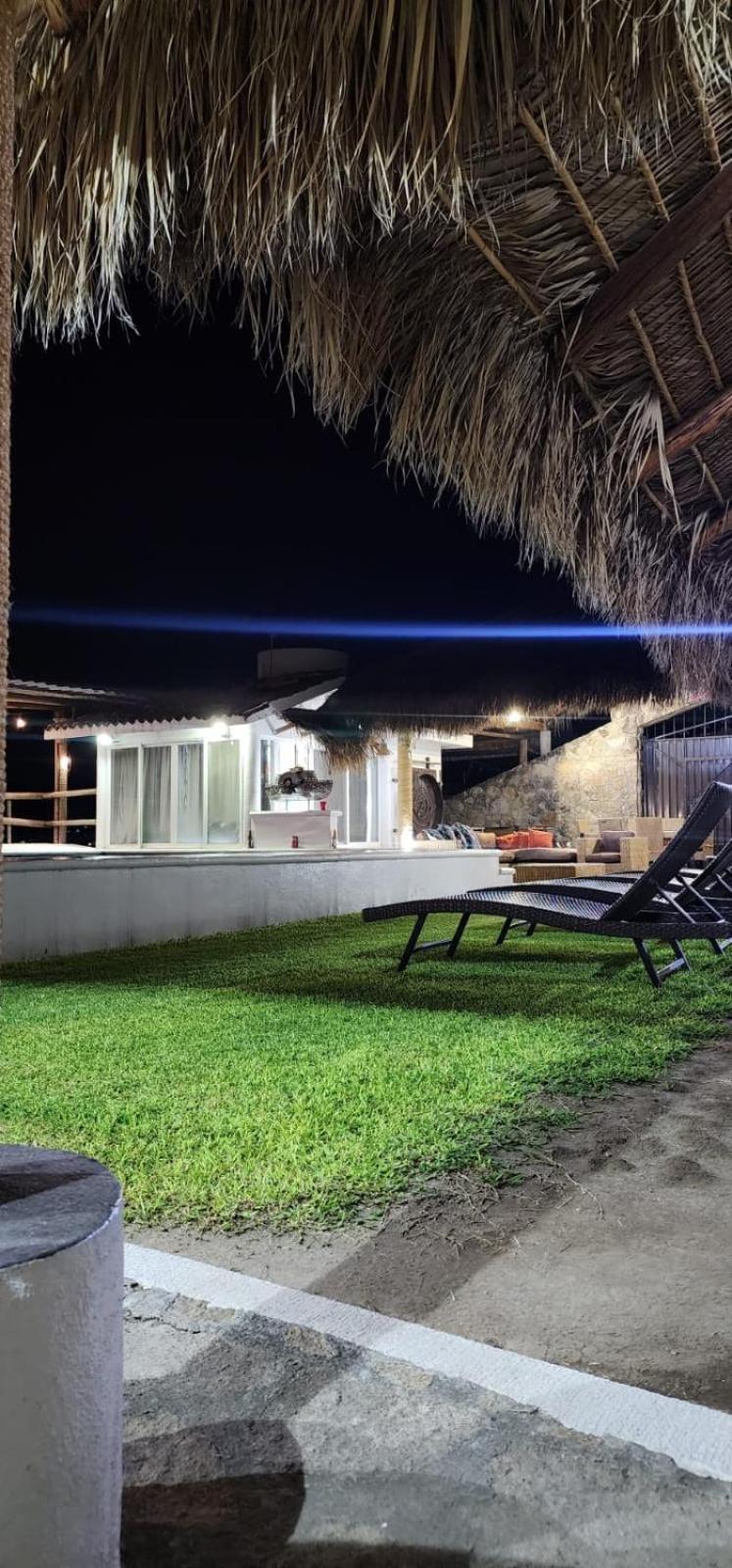 Casa Sol Y Luna Tequesquitengo Esterno foto