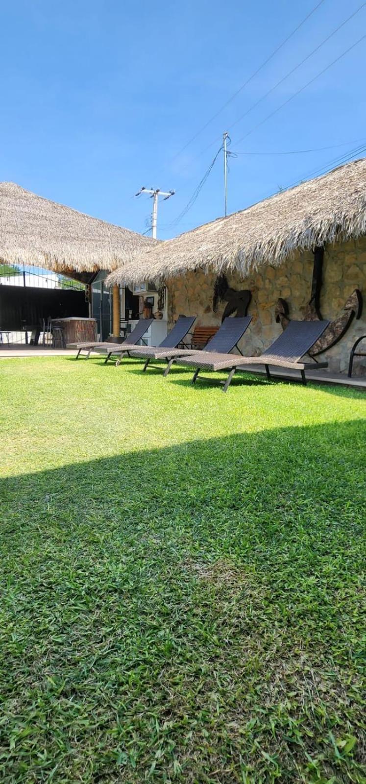 Casa Sol Y Luna Tequesquitengo Esterno foto